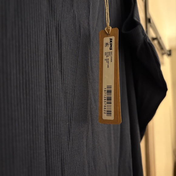 SKIMS Deep Blue Maxi Skirt size 3x - Picture 8 of 9